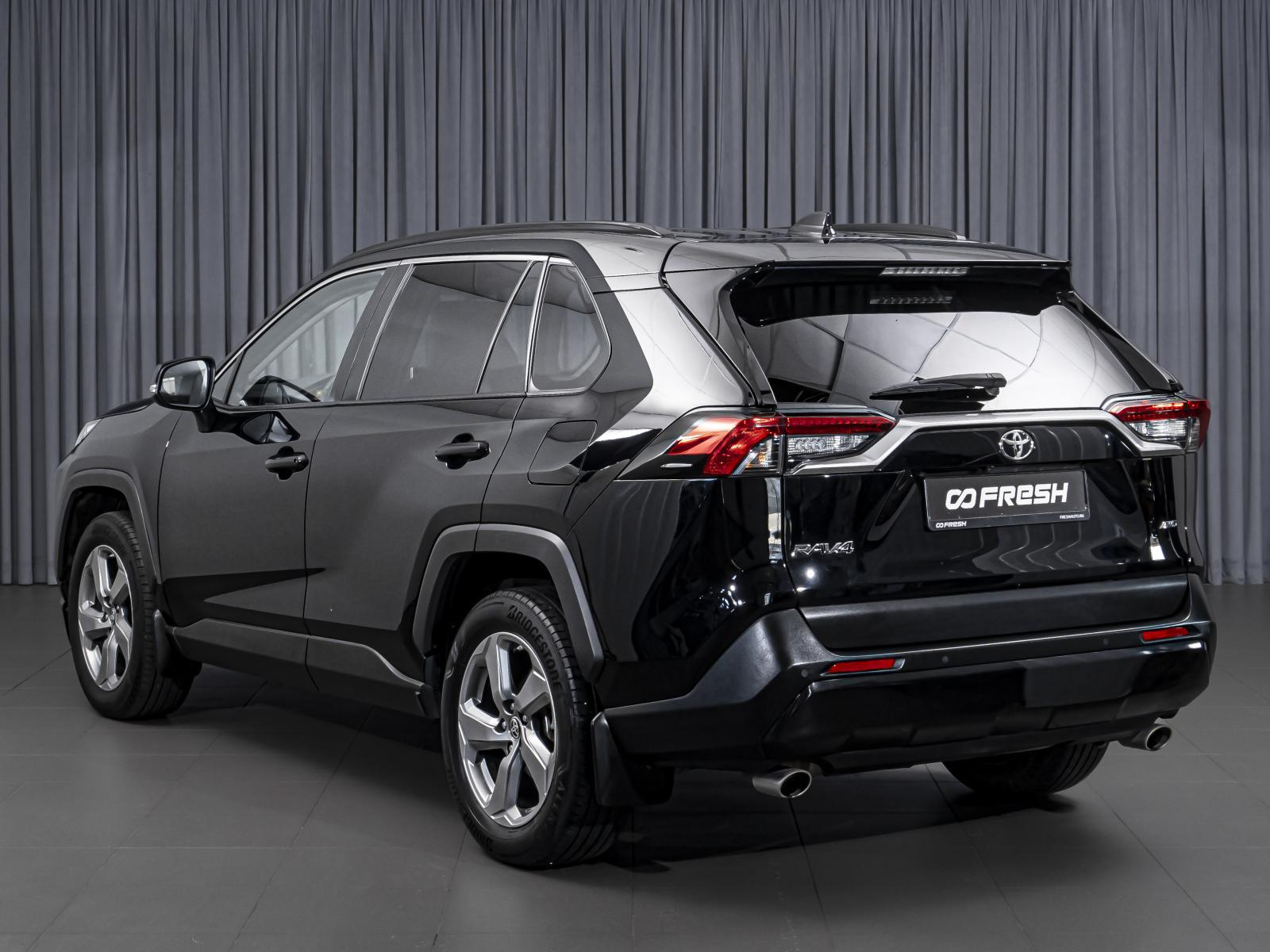 Mitsubishi Outlander 2020