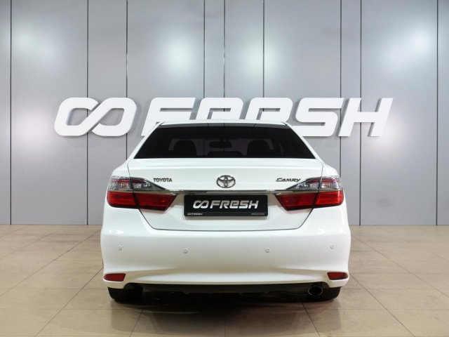 Toyota Camry 2016