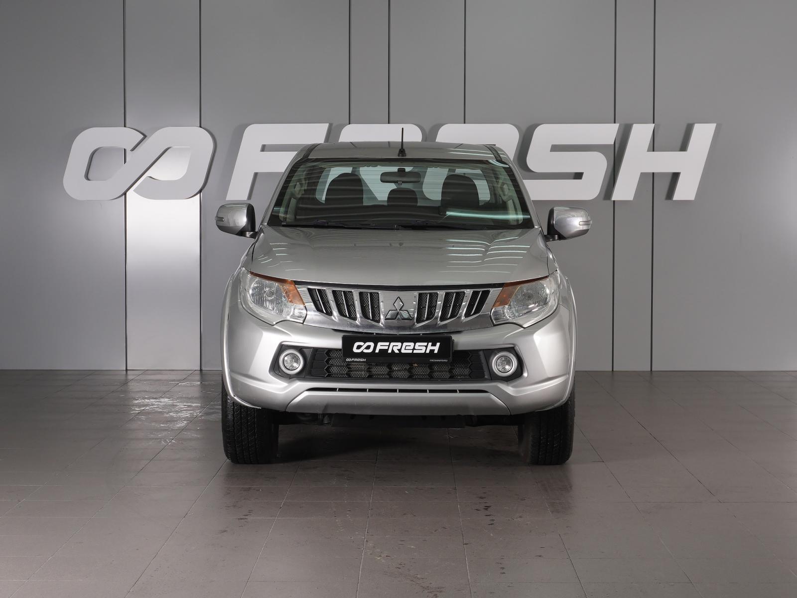 Mitsubishi L200 2005