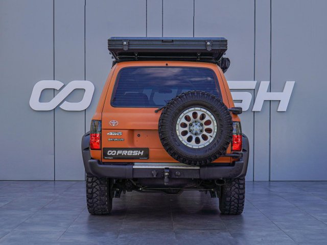 Toyota Land Cruiser 1995