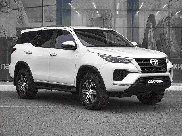 Toyota Fortuner 2022