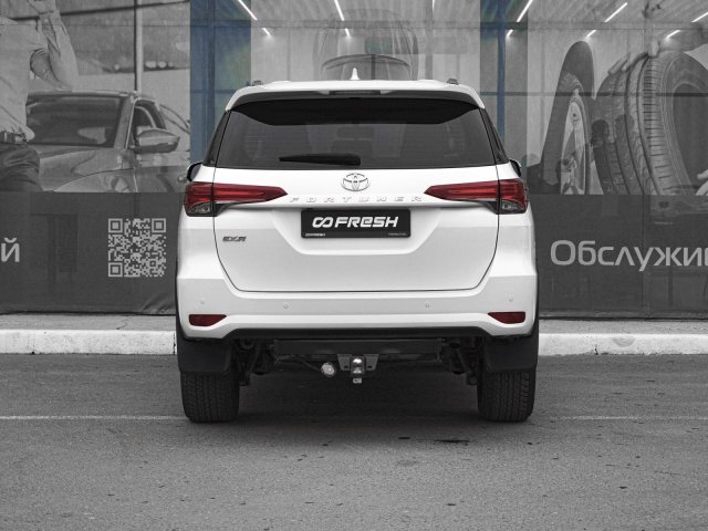 Toyota Fortuner 2022