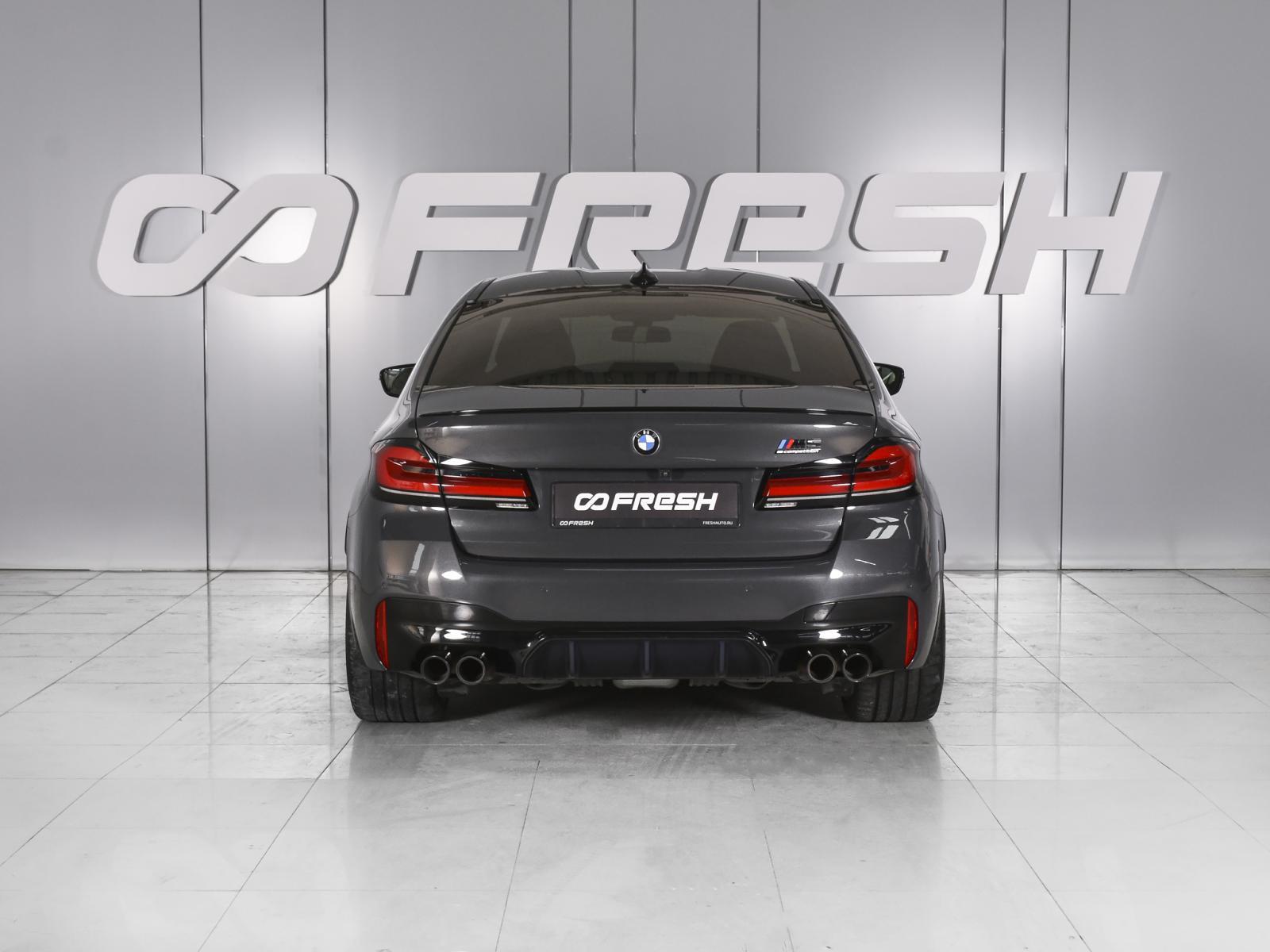 BMW 5 серии 2023