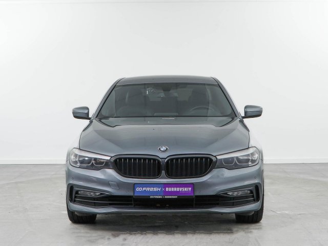 BMW 5 серии 2017