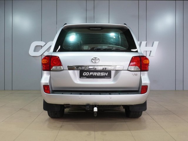 Toyota Land Cruiser 2014