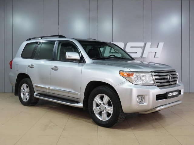 Toyota Land Cruiser 2014