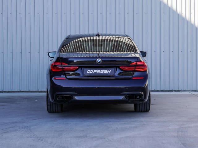 BMW 7 серии 2017