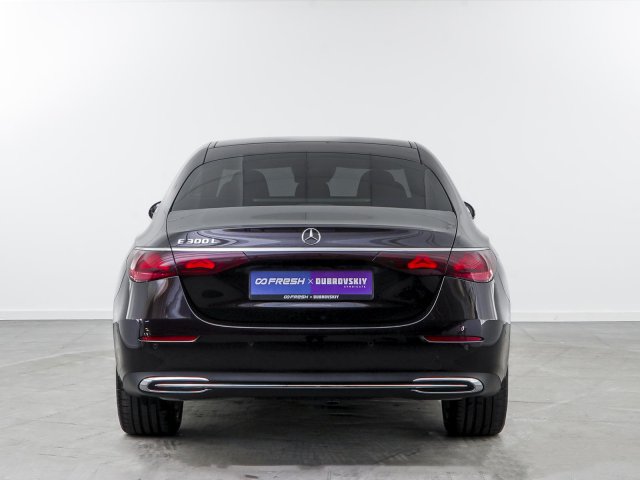 Mercedes-Benz E-Класс 2023