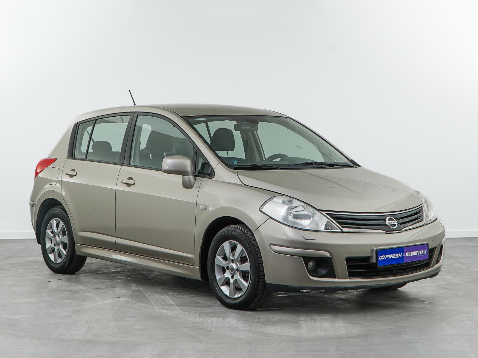 Renault Sandero 2011