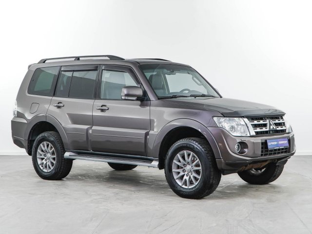 Mitsubishi Pajero 2013