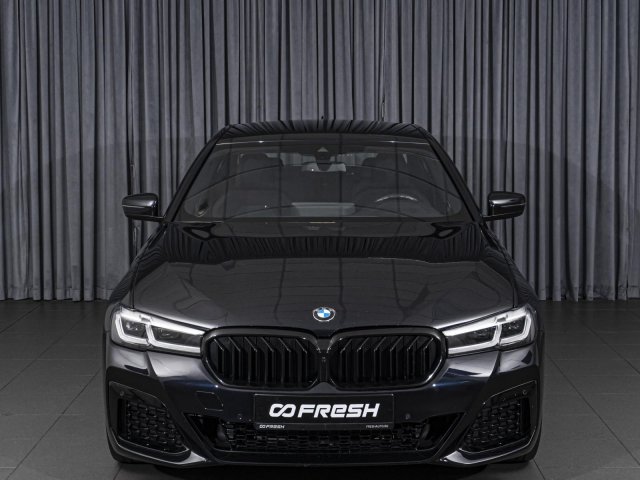 BMW 5 серии 2021