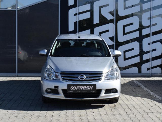 Nissan Almera 2015