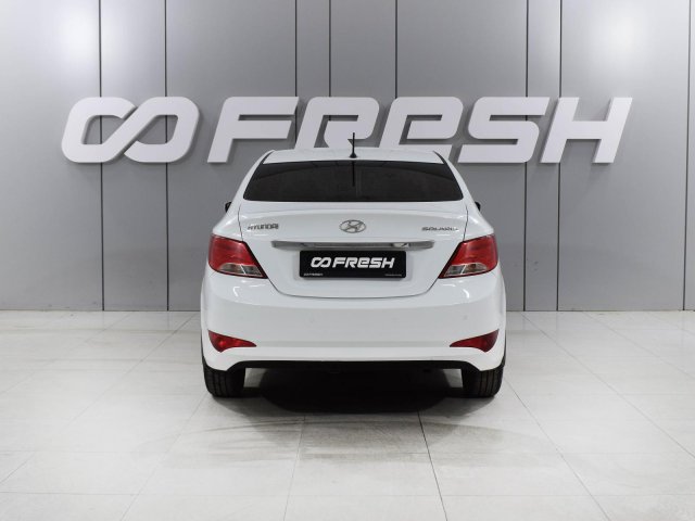 Hyundai Solaris 2015