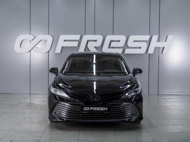 Toyota Camry 2019