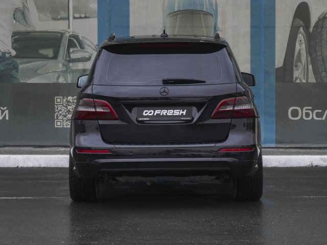 Mercedes-Benz M-Класс 2012