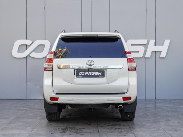 Toyota Land Cruiser Prado 2015