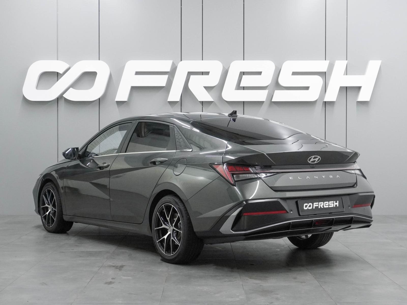 Hyundai Solaris 2022