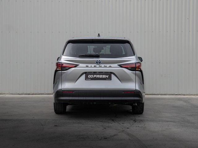 Toyota Sienna 2021
