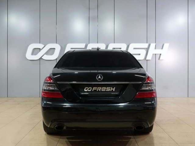 Mercedes-Benz S-Класс 2008