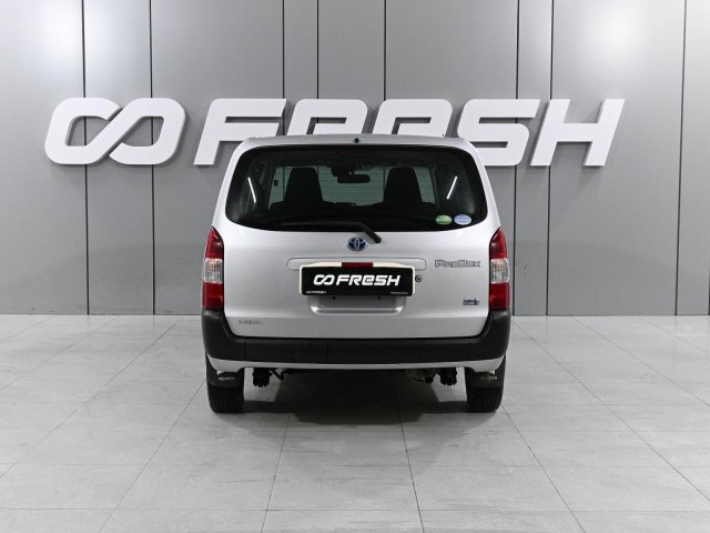 Toyota Probox 2019