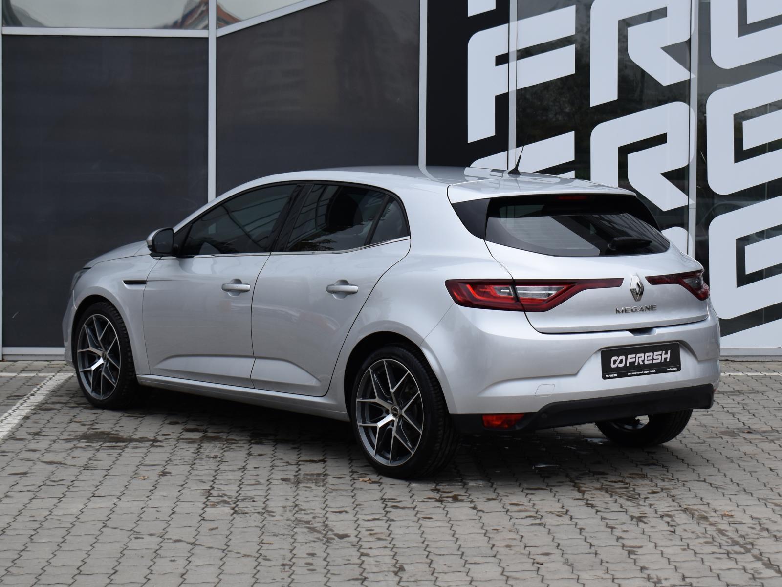 Renault Sandero 2015