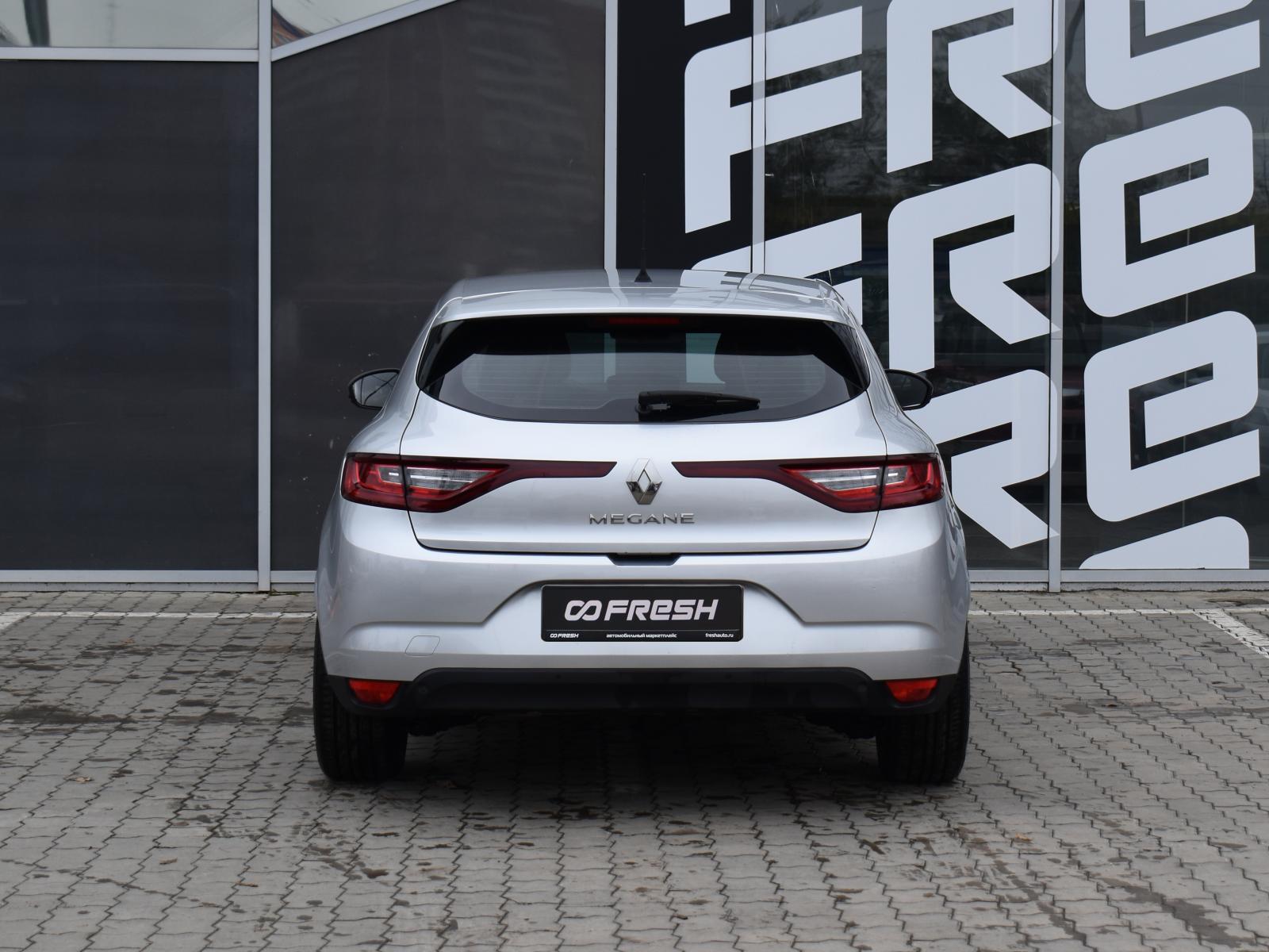 Renault Sandero 2015