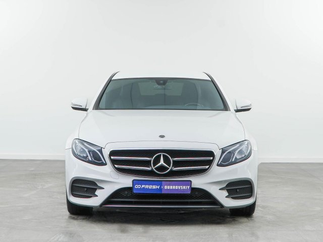Mercedes-Benz E-Класс 2019