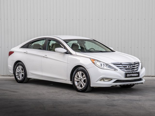Hyundai Sonata 2010
