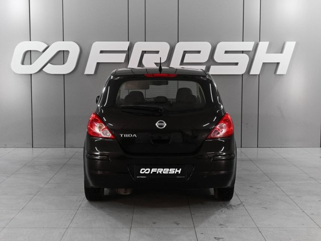 Nissan Tiida 2011
