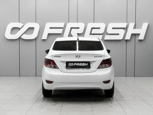 Hyundai Solaris 2012