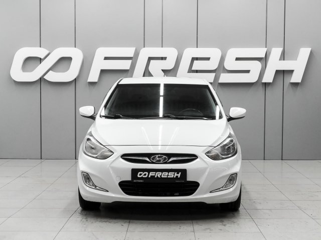 Hyundai Solaris 2012