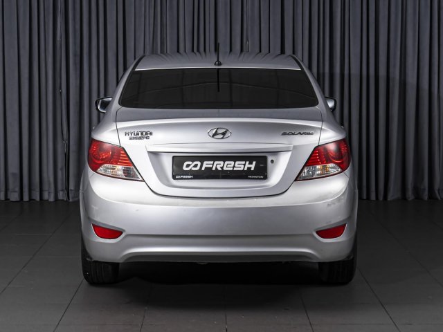 Hyundai Solaris 2012