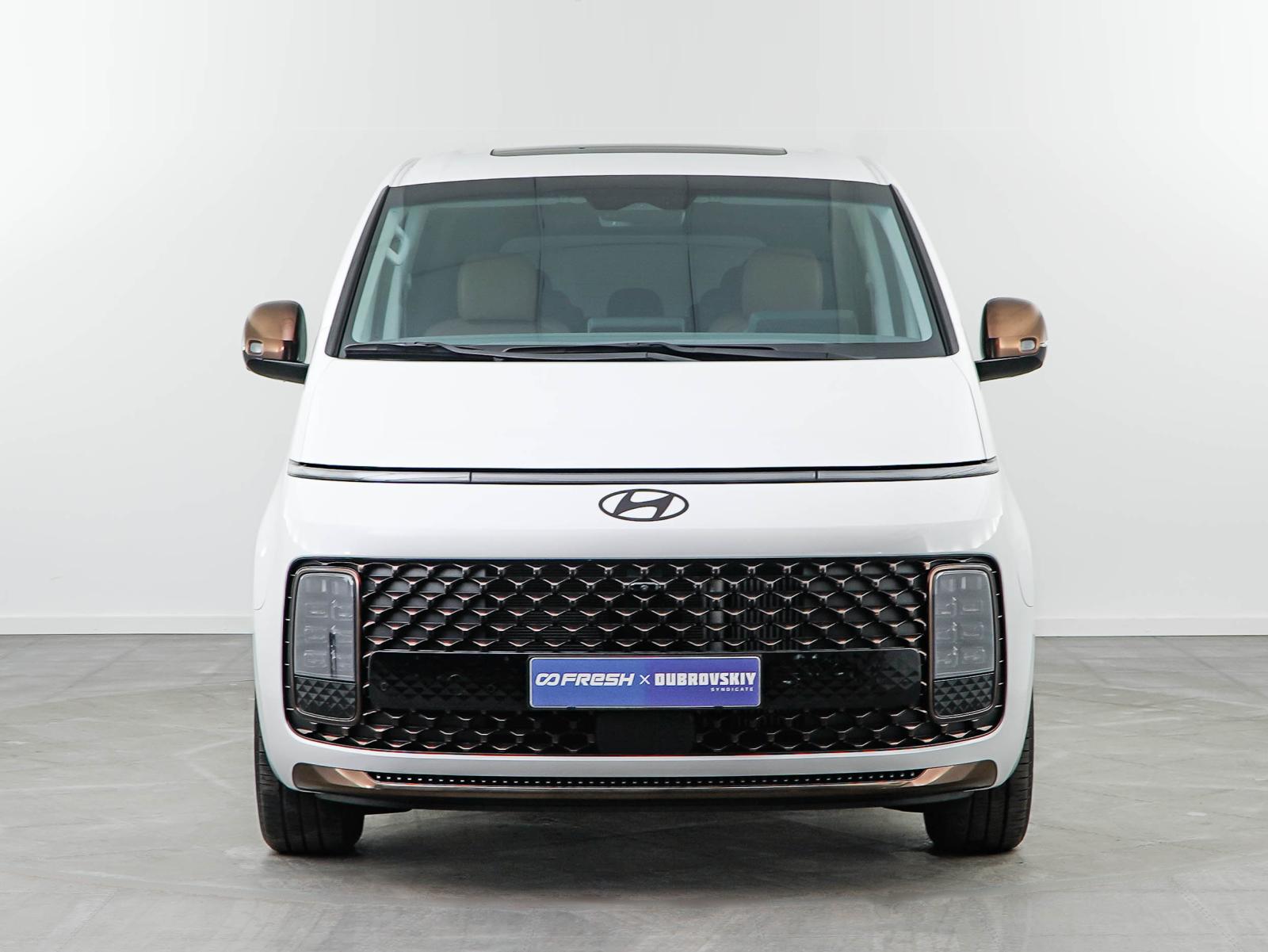 Hongqi HQ9 2024