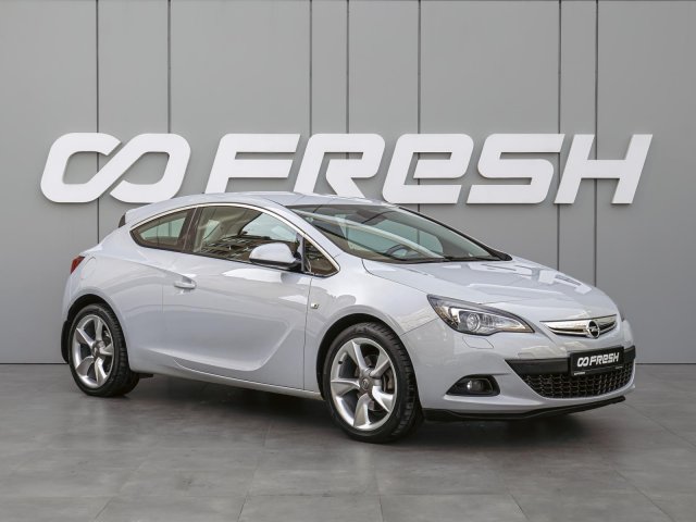 Opel Astra 2012