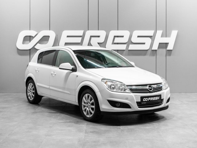 Opel Astra 2013