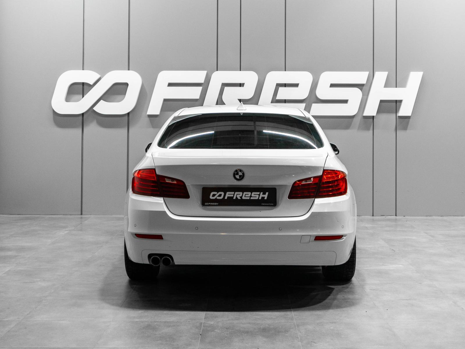 BMW 3 серии 2016