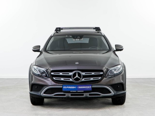 Mercedes-Benz E-Класс 2017