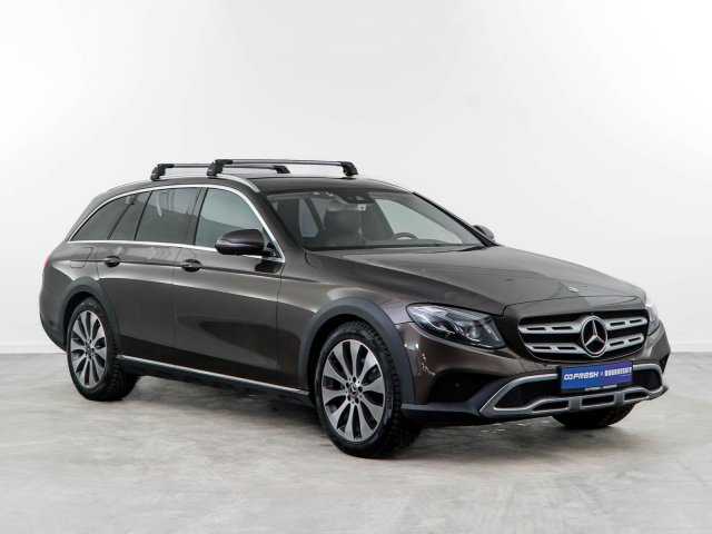 Mercedes-Benz E-Класс 2017