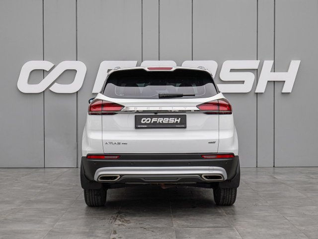 Geely Atlas Pro 2024