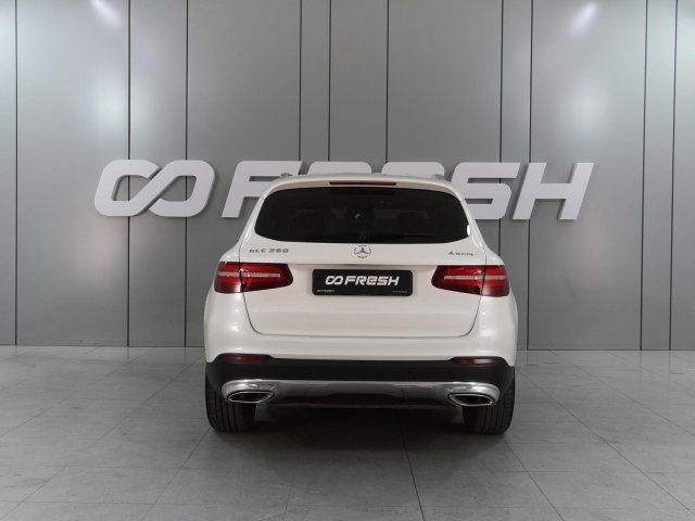 Mercedes-Benz GLC 2015