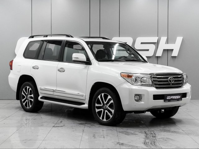 Toyota Land Cruiser 2013