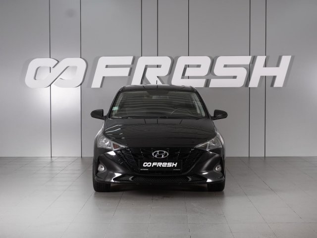 Hyundai Solaris 2022