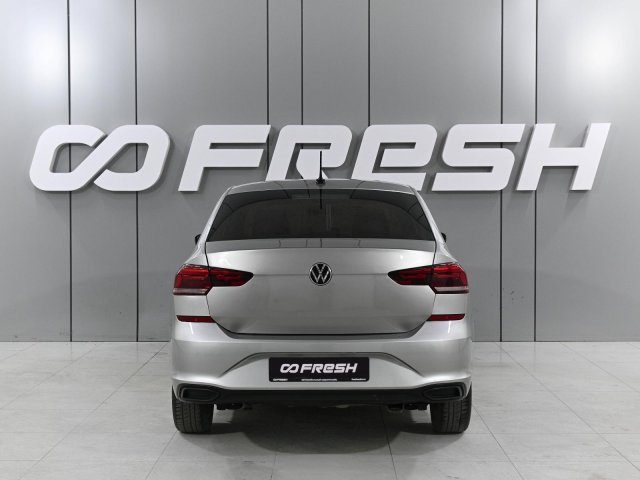 Volkswagen Polo 2021