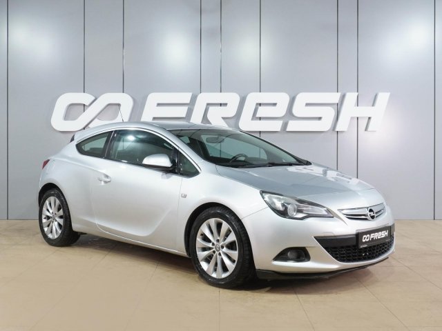 Opel Astra 2012