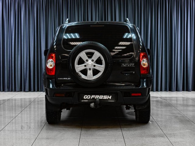 Chevrolet Niva 2013