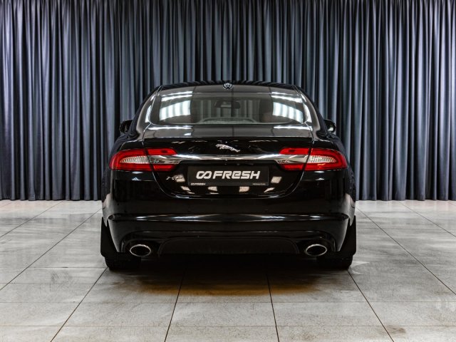 Jaguar XF 2012