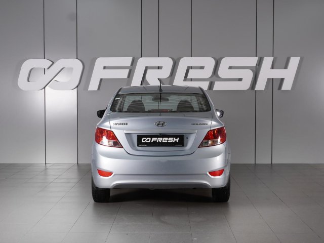 Hyundai Solaris 2011