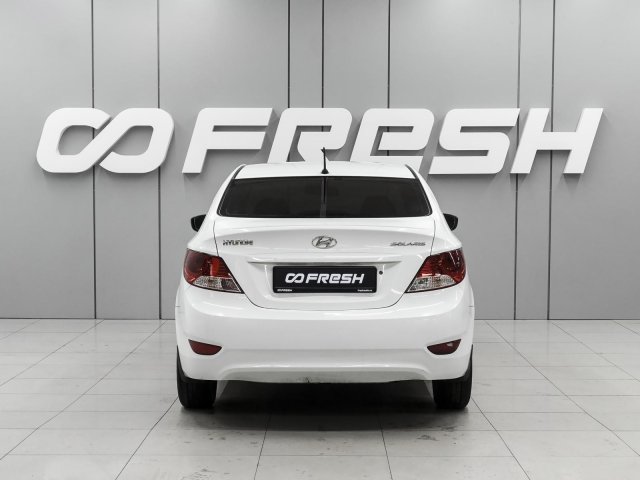 Hyundai Solaris 2013