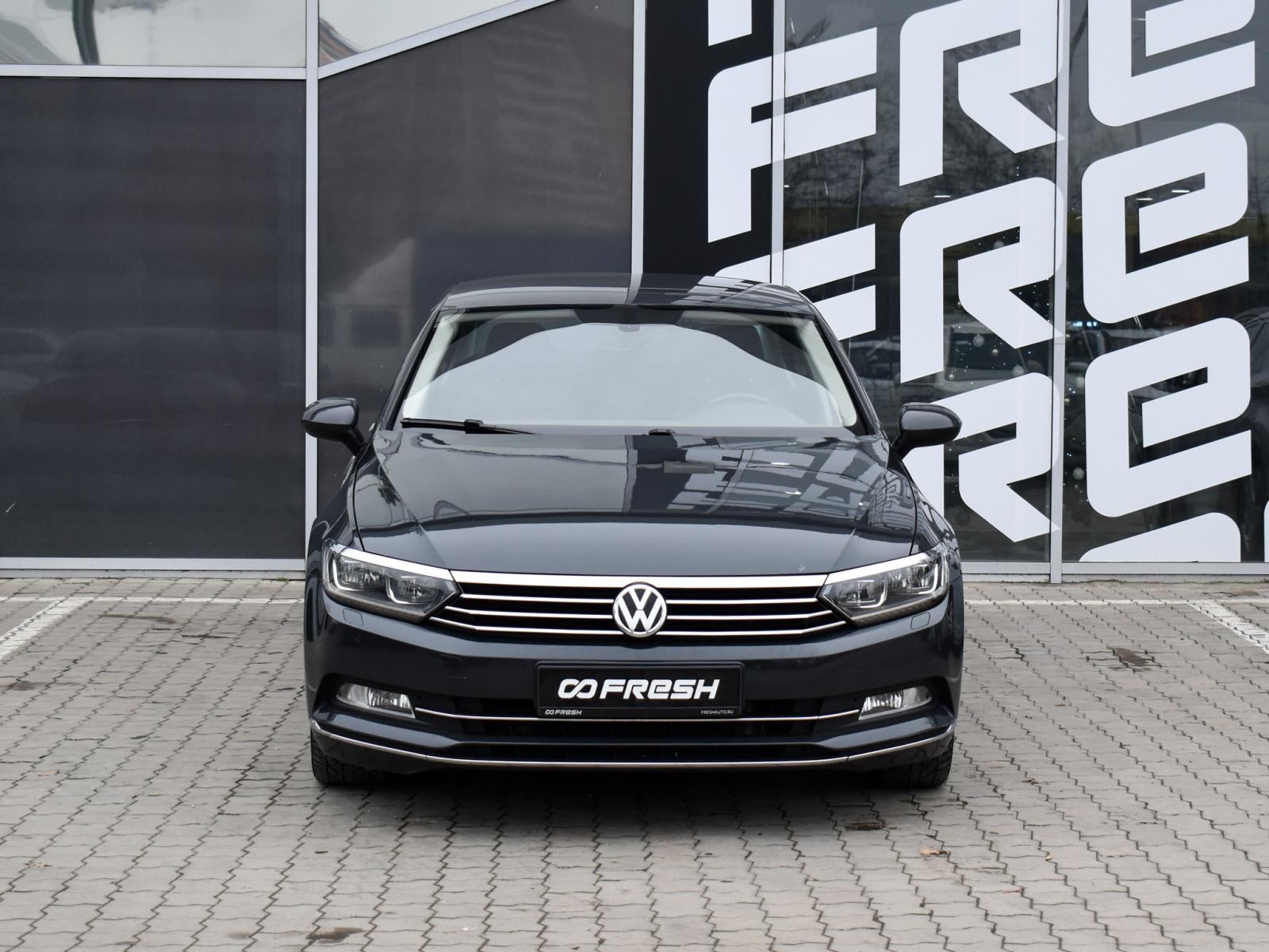 Volkswagen Passat 2011