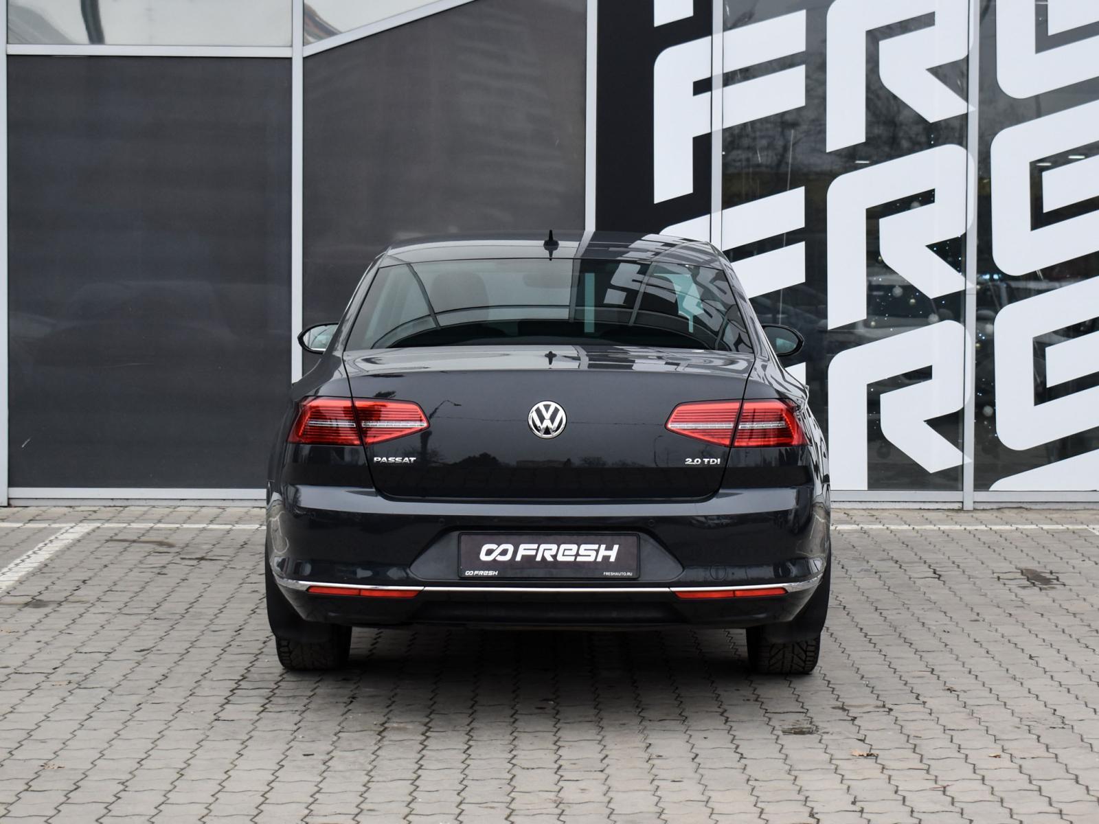 Volkswagen Passat 2011